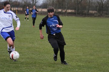 Bild 66 - Frauen am 11.3.12